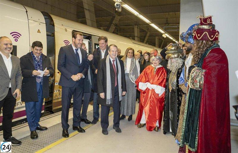 Puente viaja en AVE a Vigo con los Reyes Magos mientras la junta percibe electoralismo