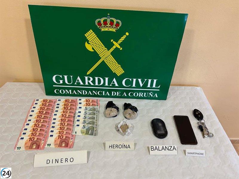 Detenido en A Pobra un hombre con 1.276 dosis de heroína.