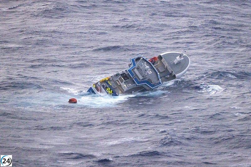 El 'Argos Georgia' se hunde por fallo en compuerta y puertas abiertas.