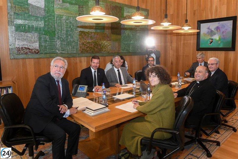 Autoridades de Santiago de Compostela preparan la creación del Panteón.