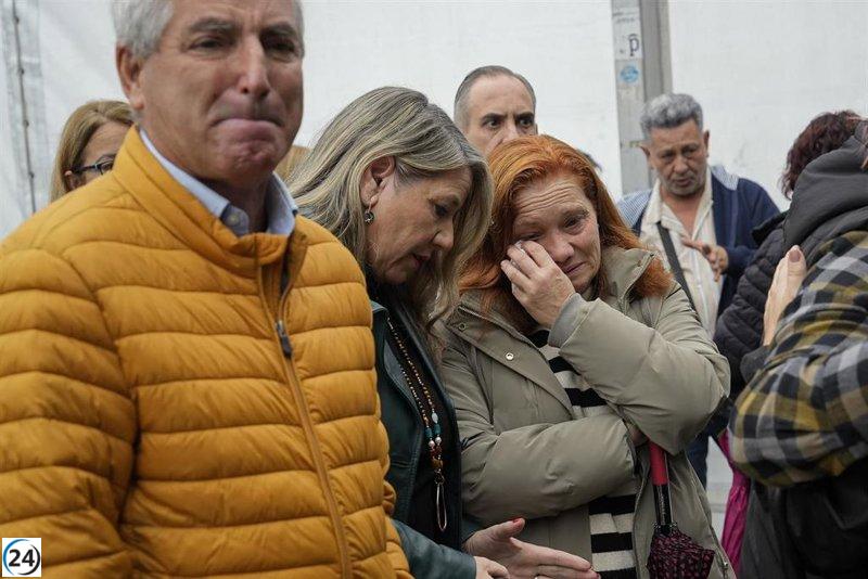 Centenar de personas rinden homenaje en Baiona por la mujer encontrada sin vida el viernes.
