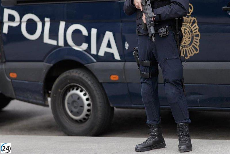 La Policía eleva a 165 las sanciones propuestas a aficionados por incidentes en el partido Dépor-Málaga.