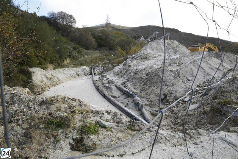 Grupos sociales critican la exclusión de ecologistas y comunidades forestales del Consello da Minaría por parte de la Xunta.