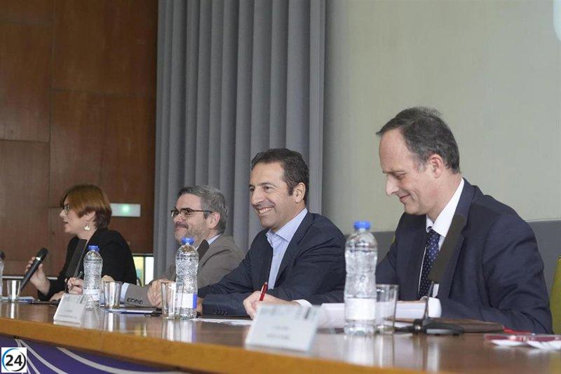 Mar estima que la flota requiere 1.200 millones para su descarbonización, cuadruplicando las ayudas de la UE.