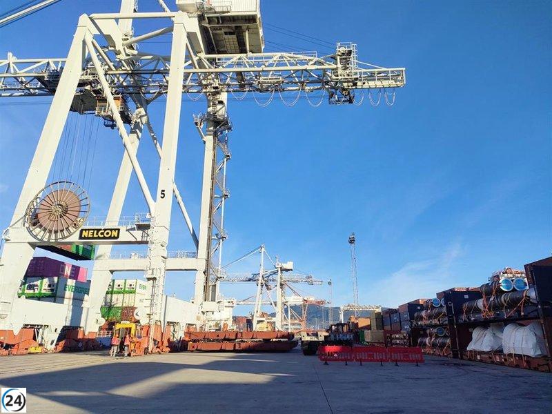 La colaboración entre Aduanas y la Guardia Civil en el puerto de Vigo logra la incautación de 1.400 kilos de cocaína en 2024.