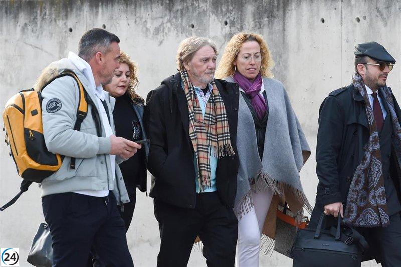 Sito Miñanco se niega a testificar y se retrasa el juicio por la falta de otro acusado.