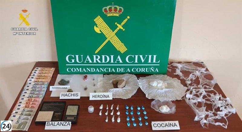 Desarticulada banda de narcotraficantes en Boiro con cinco arrestos.