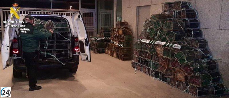 Dos residentes de Carnota arrestados por robo reiterado con violencia.