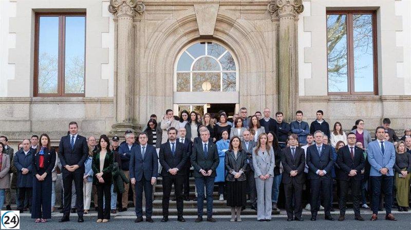 Representantes de la Xunta rinden homenaje por el asesinato de O Bolo y hacen un llamamiento a la denuncia de la violencia de género.