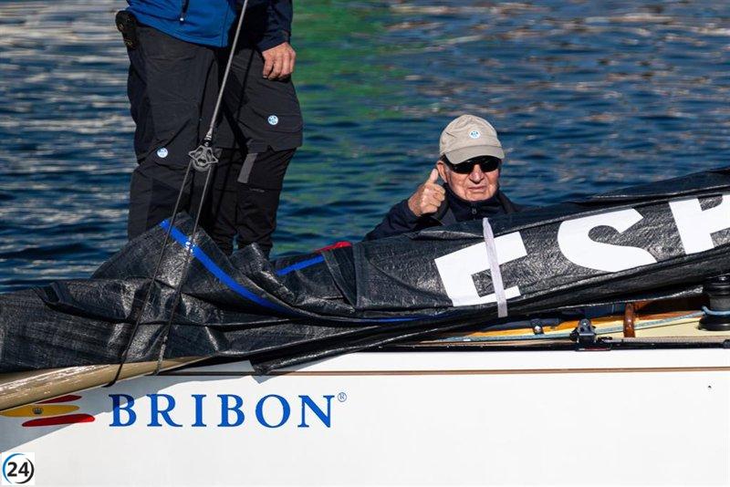 Juan Carlos I regresa a Galicia este martes para competir en las regatas de Sanxenxo.