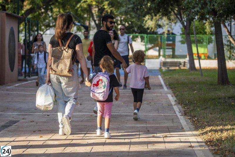 La Xunta reporta solo el 2,5% de alumnos en sus centros, con mínimas incidencias.