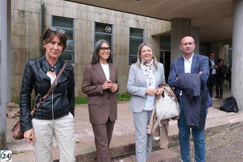 Conflicto en el PSOE de Santiago: expulsados buscan detener su separación judicial.