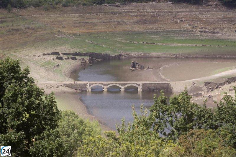 Ecologistas advierten que Altri y la mina de Touro chocan con la Estrategia Europea de Resiliencia Hídrica.