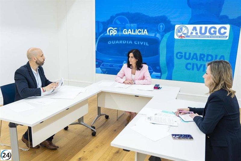 El PPdeG acusa al Gobierno de un intento oculto para desmantelar la Guardia Civil.