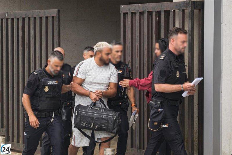 Detenido por intento de asesinato en pelea masiva en Ribeira enfrenta prisión.