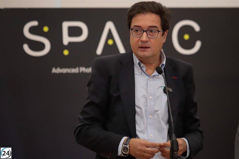 Óscar López critica a Feijóo con sarcasmo: 