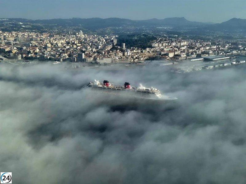 Rescate urgente de pasajera en el crucero Disney Fantasy cerca de Porto do Son.