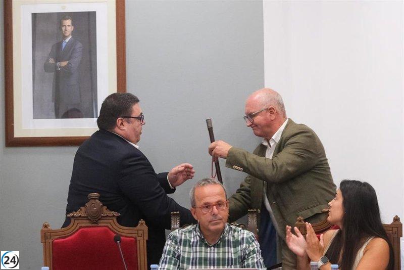 Francisco Pérez (PSOE) asume la alcaldía de Noia tras la aprobación de la moción de censura al PP.