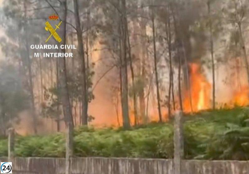 Detenidos dos sospechosos de incendios forestales en Salvaterra y Arbo.