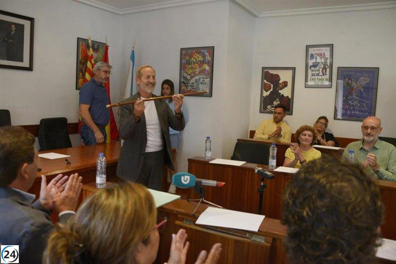 García-Ávila (PSOE) asume la alcaldía de Viana do Bolo y se compromete a un gobierno basado en el diálogo.