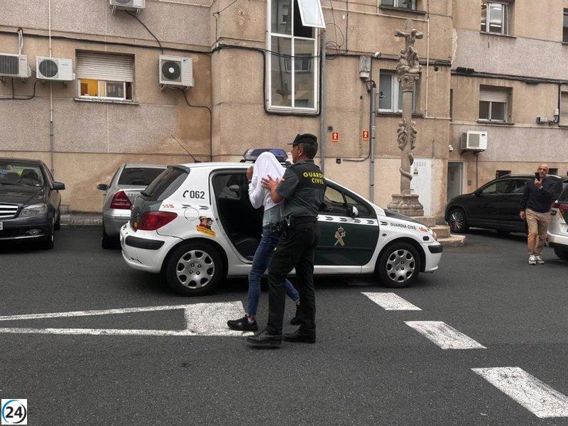 Detienen a tres y abren investigación a dos por robos en O Carballiño.