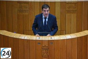 La Xunta establecerá por ley una oficina para salvaguardar a los docentes y propone reformar las oposiciones con nuevos contenidos.