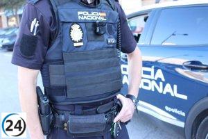 Menor liberada por la Policía Nacional en Ferrol; padre arrestado en Alemania.
