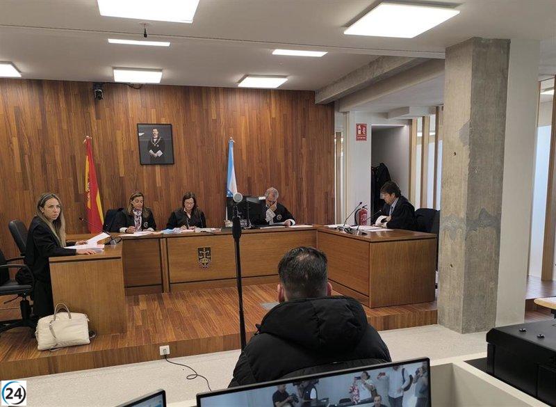 Liberan al acusado de agredir a policías con cocaína en Vigo tras pactar una condena de 3 años.