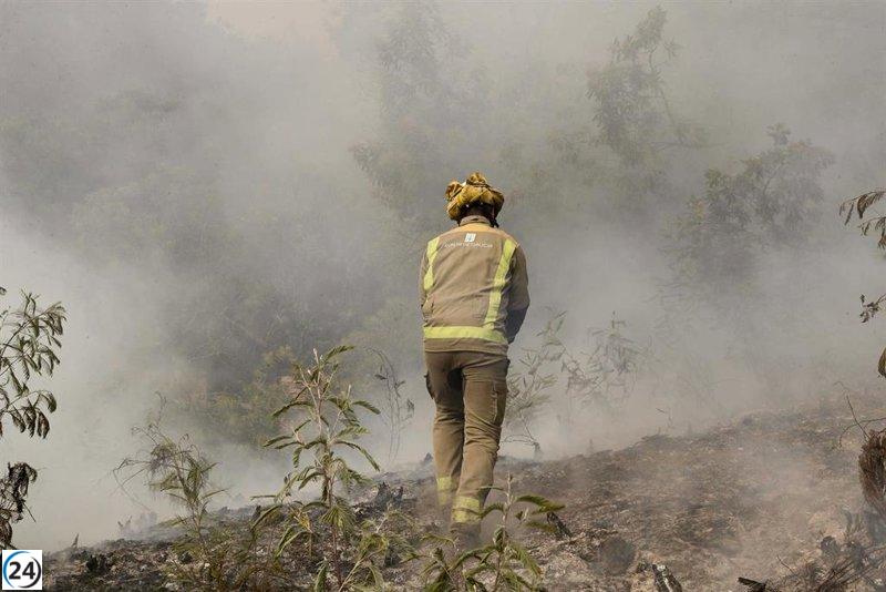 Incendio en Pantón (Lugo) bajo control tras devorar más de 1.800 hectáreas.