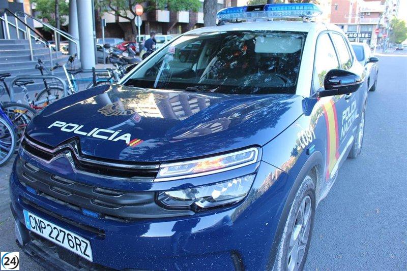 Detienen a un hombre en Ourense por intento de robo a banco con arma falsa.