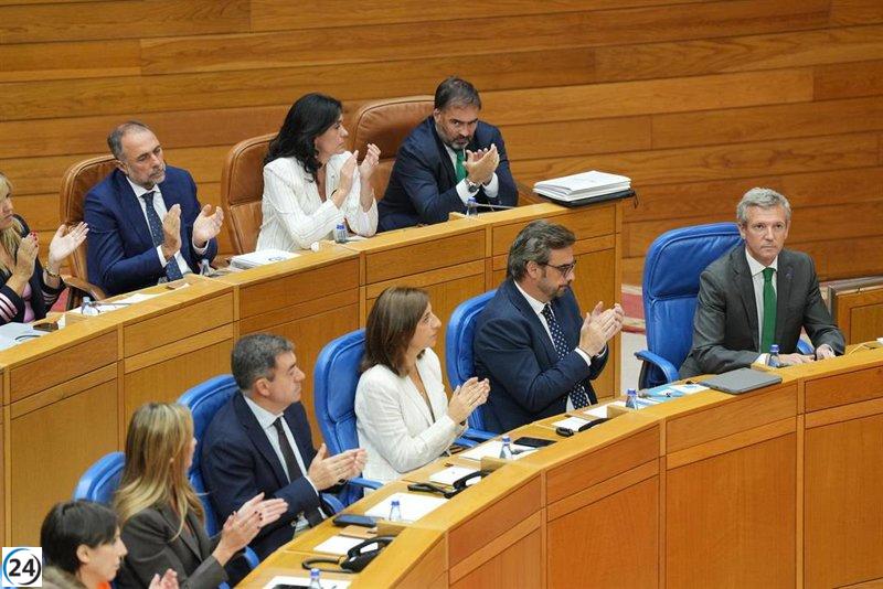 Rueda enfrenta críticas de la oposición mientras vuelve a sus funciones en Argentina este viernes.