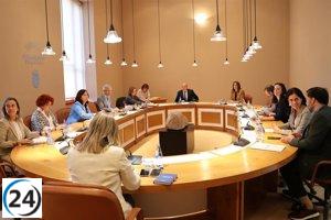 Desigualdad social en el centro del debate: Rueda interpelado sobre la vivienda para mayores de Amoeiro en el pleno.