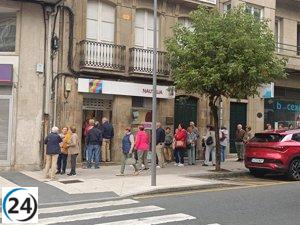 El Imserso celebra su gran jornada con largas filas desde la mañana y paquetes completos: