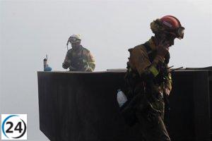 Rodeiro extingue su incendio mientras A Gudiña enfrenta uno nuevo.