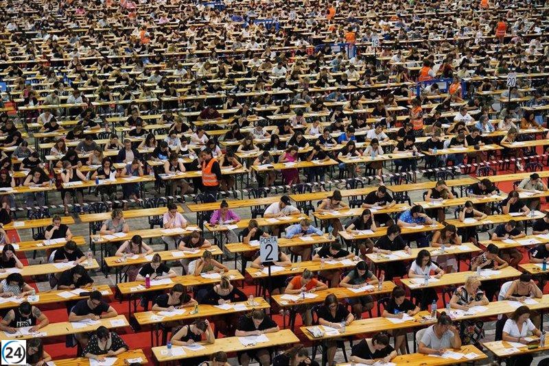 Galicia registra un récord histórico en empleo público con más de 178,000 trabajadores.