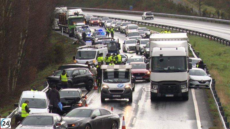 Borrasca 'Joseph' causa múltiples incidentes en Galicia, incluyendo 61 heridos.