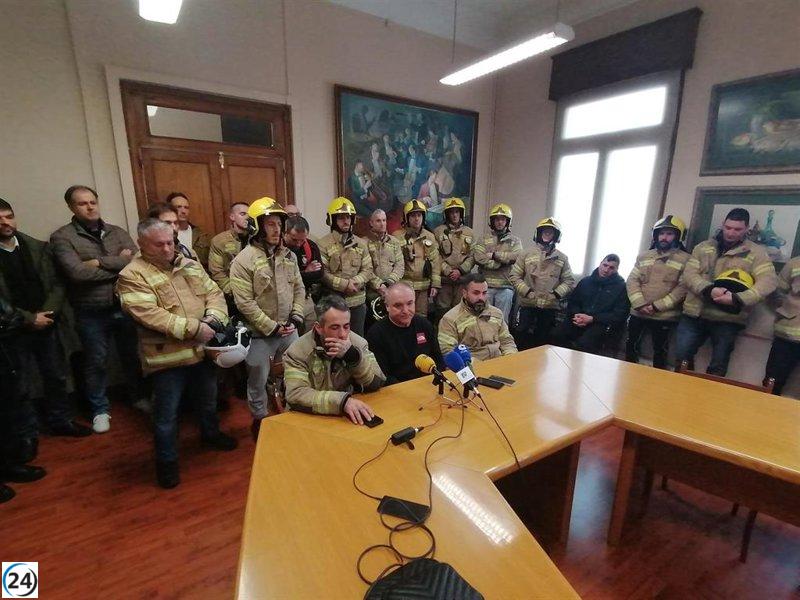 Bomberos de Ferrol reclaman al ayuntamiento por las consecuencias del incendio en Recimil.