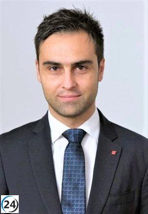 Alcoa designa a Rubén García como jefe de operaciones en planta de aluminio de San Cibrao.
