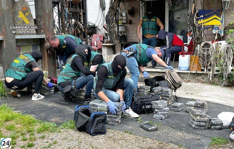 AN encarcela a cuatro distribuidores de cocaína en Galicia con coches ocultos.