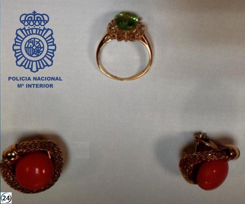 Limpiador de residencia de mayores de Vigo detenido por robo de joyas.