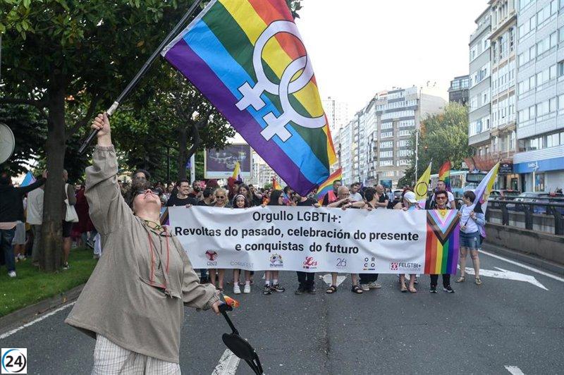 Multitudes corean el orgullo de la diversidad en A Coruña y llaman a combatir 