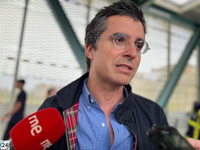 PP Santiago critica postura persistente de alcaldesa respecto a Alba de Compostela y espera cambio de opinión.