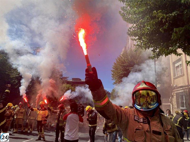 Bomberos comarcales de Galicia exigen