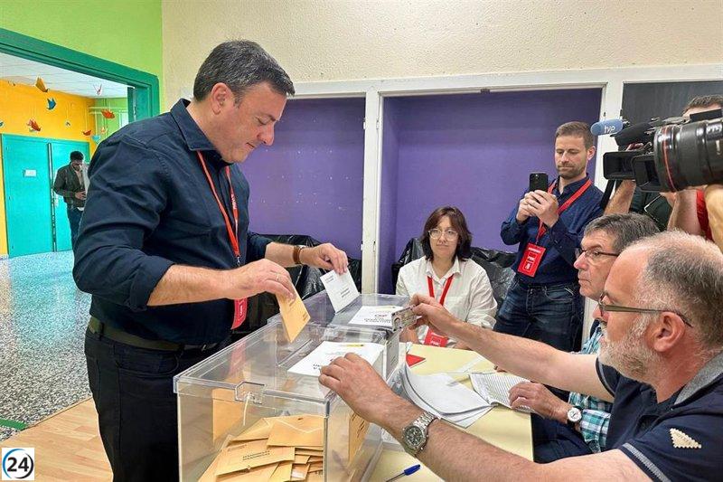 Formoso (PSdeG) considera que es válido interrumpir el baile para votar
