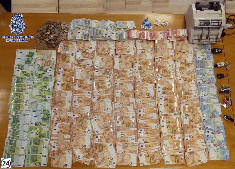 Ocho detenidos en Santiago por forzar a mujeres a ejercer la prostitución