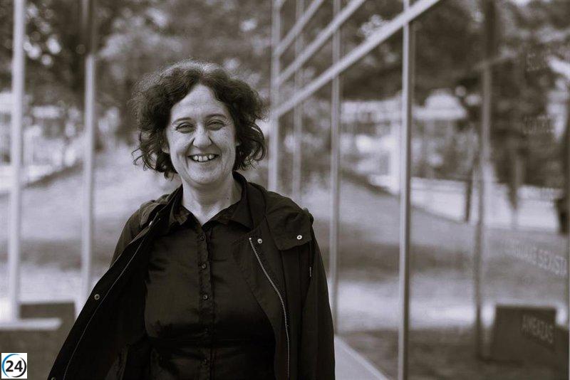 Paula Carballeira Cabana gana Premio Nacional de Literatura Dramática 2023 con 'As alumnas', destacado por su homenaje a la escuela laica.