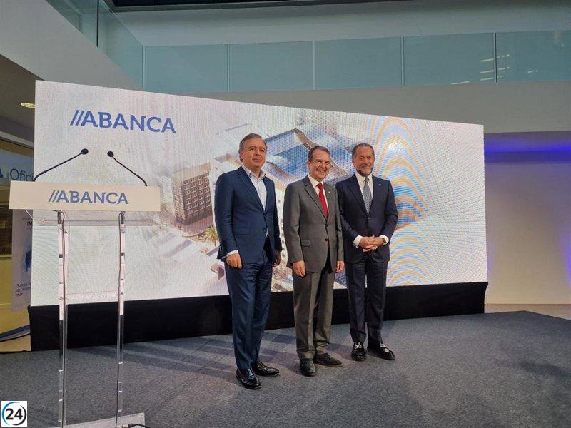 Abanca renueva su sede en Vigo para promover la interacción con los ciudadanos y mejorar sus capacidades digitales.