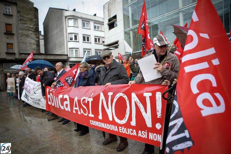 Manifestaciones de 'Eólica Así Non' en seis localidades para proteger las montañas ante la
