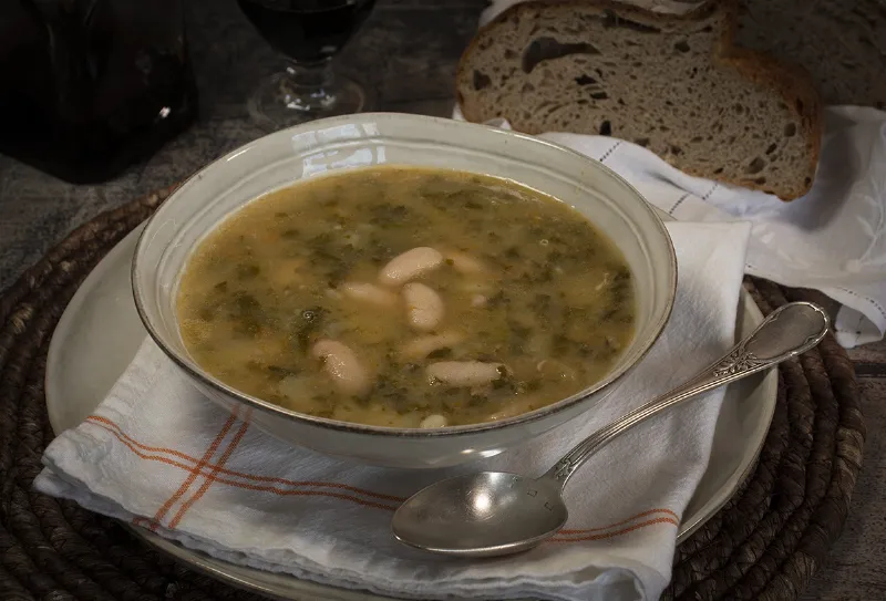 Los caldos gallegos: la base de la gastronomía tradicional
