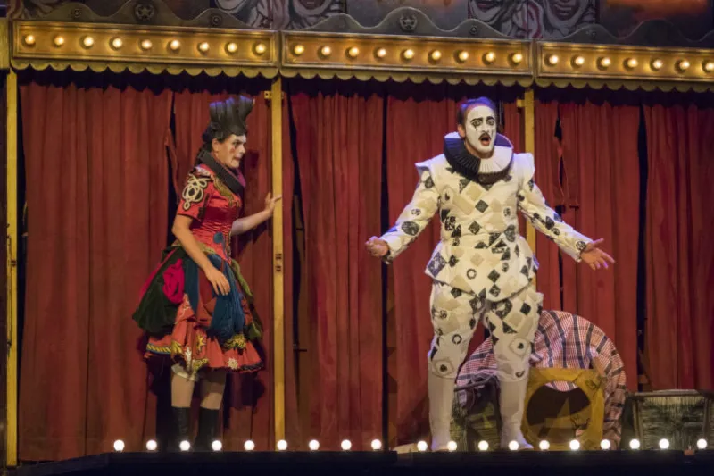 Experiencia de una noche en el teatro de la ópera en A Coruña